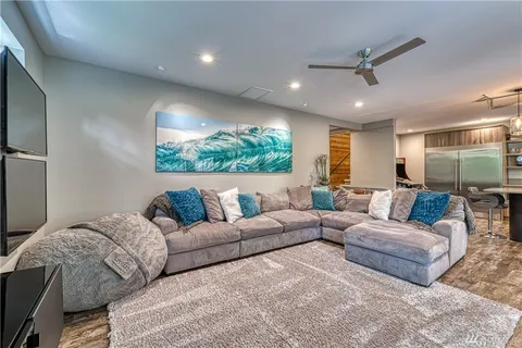 PNW Contemporary