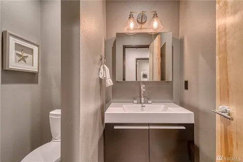 PNW Contemporary