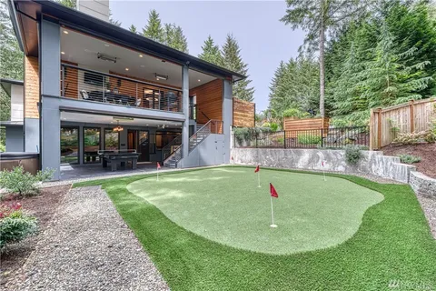 PNW Contemporary