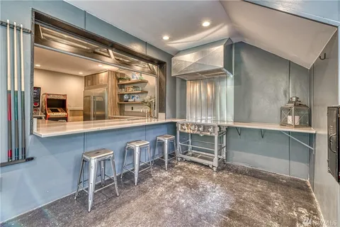 PNW Contemporary