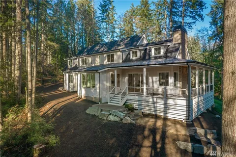 GH Farm House