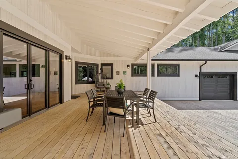 Jennings Modern Farmhouse