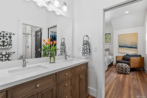 Jennings Modern Farmhouse
